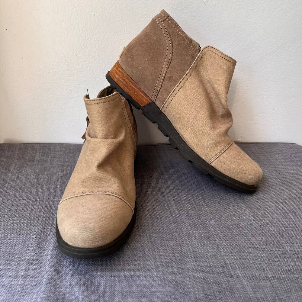 Sorel Major Low Bootie Womens Size 9 Tan Canvas Suede Side Zip Ankle Boots